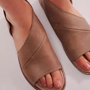 Free People Tan Sandals